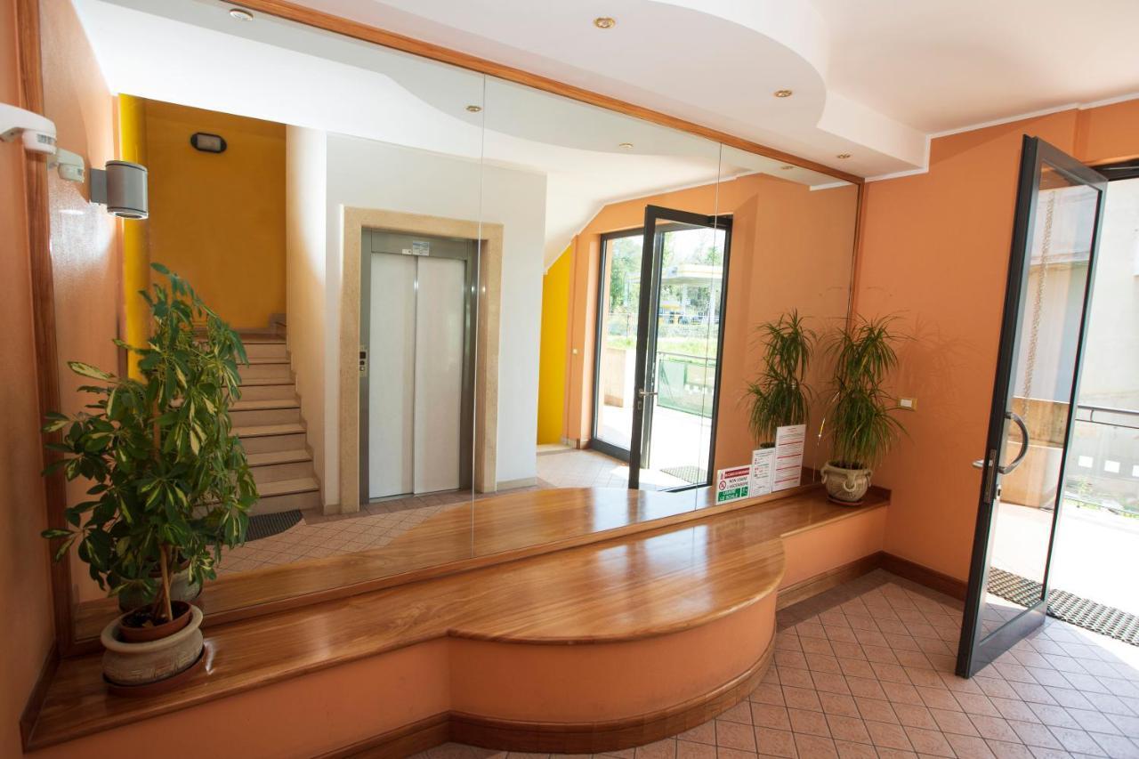 B&B Calima - - Completo Relax Spoltore Luaran gambar
