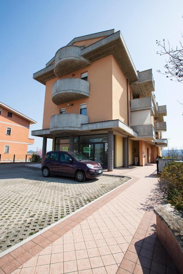 B&B Calima - - Completo Relax Spoltore Luaran gambar